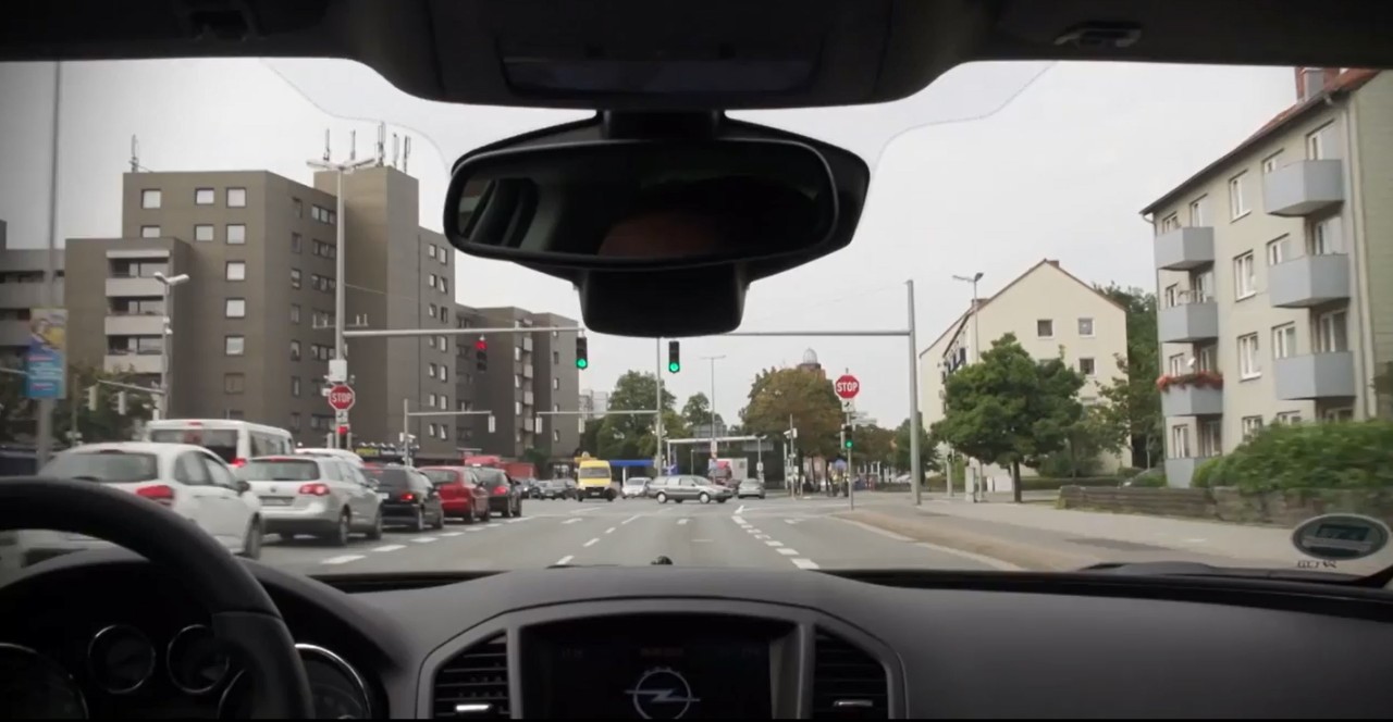 Opel i UR:BAN: Bezbednija i efikasnija gradska vožnja