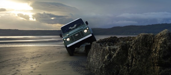 Mobil Auto TV – Land Rover Defender – Serija Aniversary