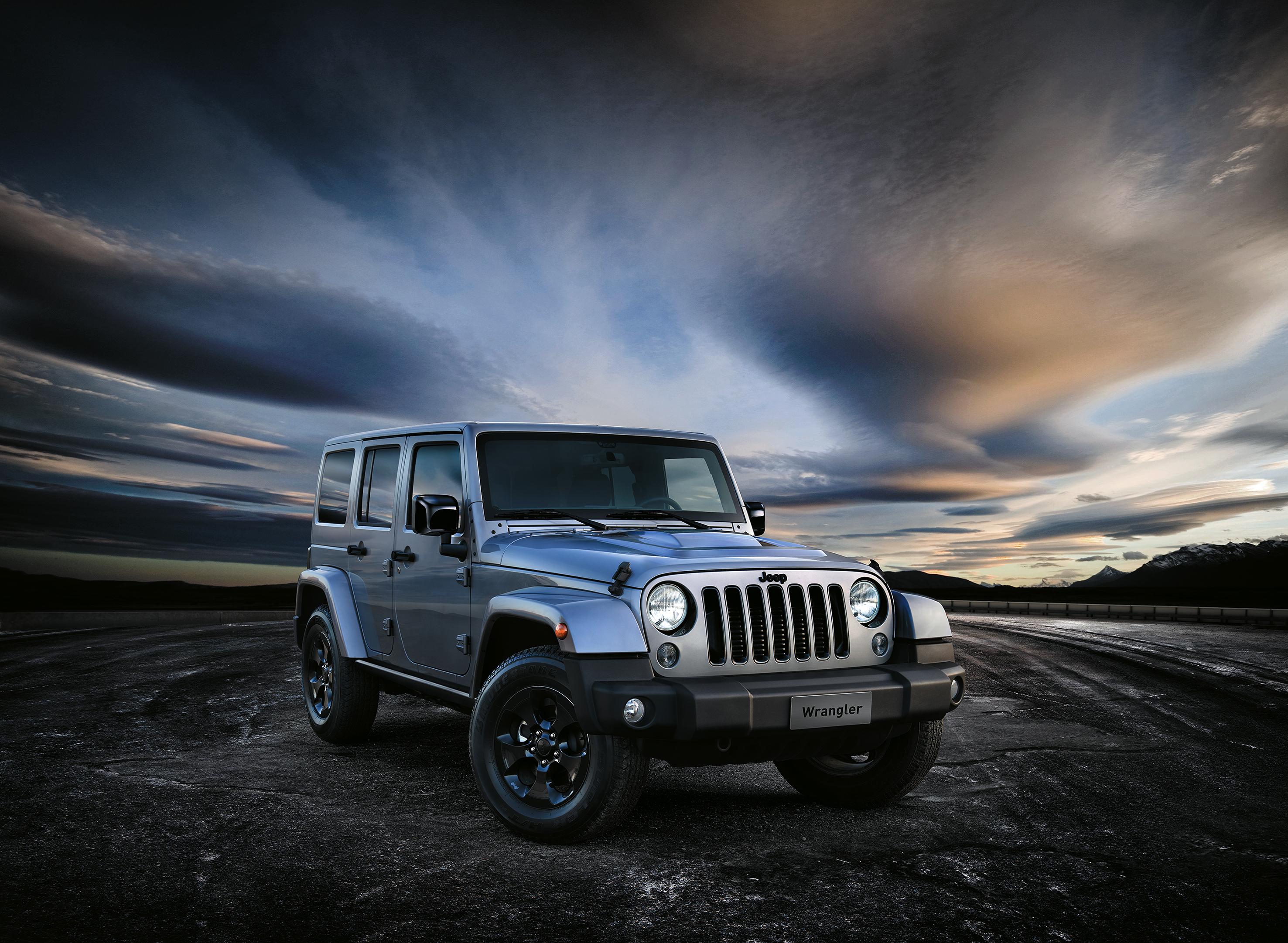150224_Jeep_Wrangler-Black-Edition_01
