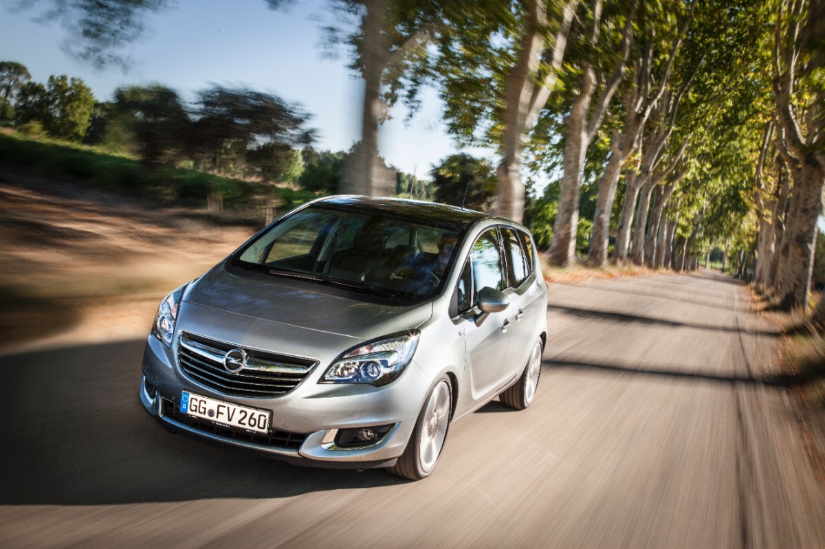 Nova Opel akcija – Meriva i Insignia po neverovatnim cenama