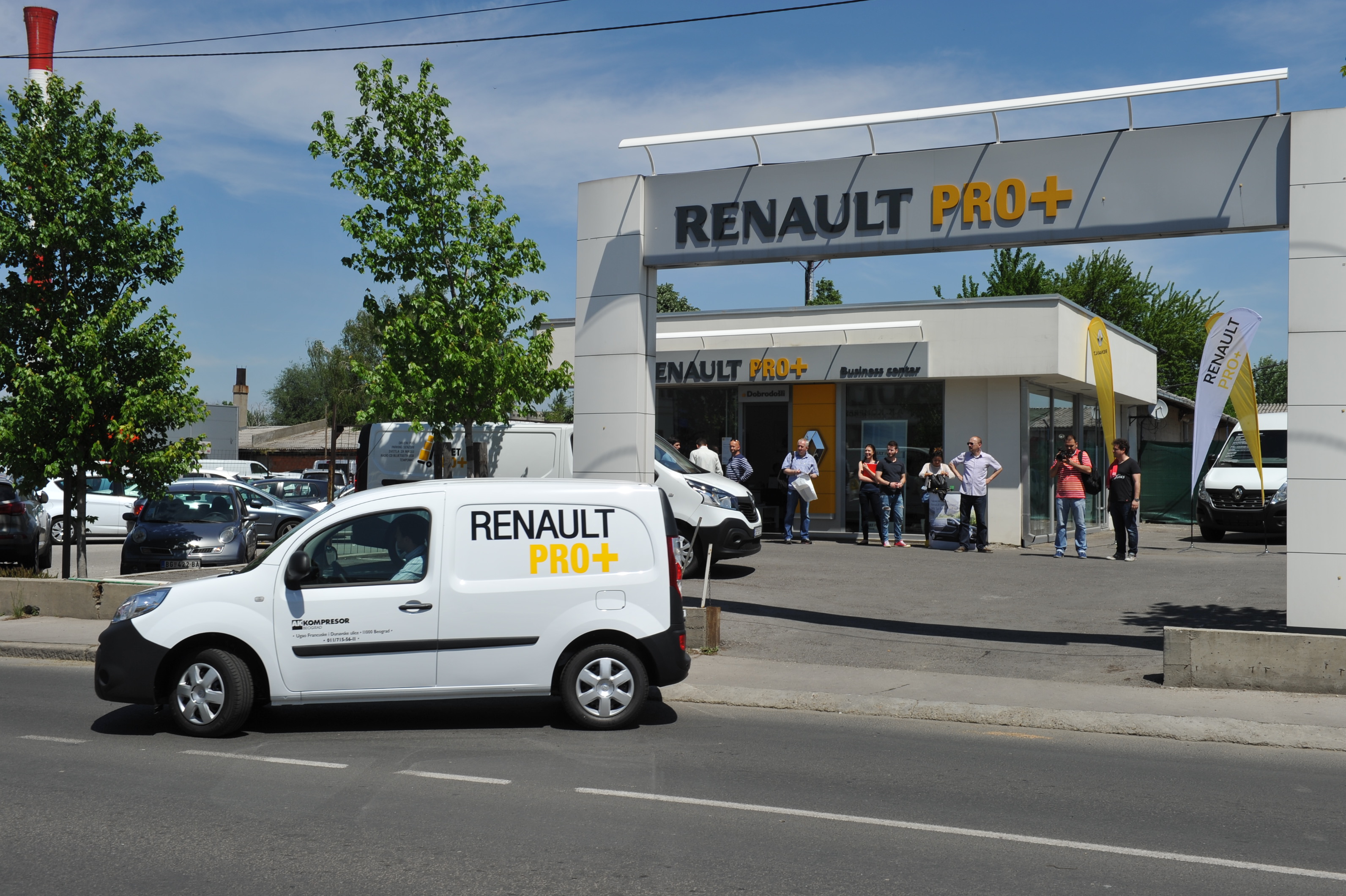 AK Kompresor predstavlja laka komercijalna vozila marke Renault