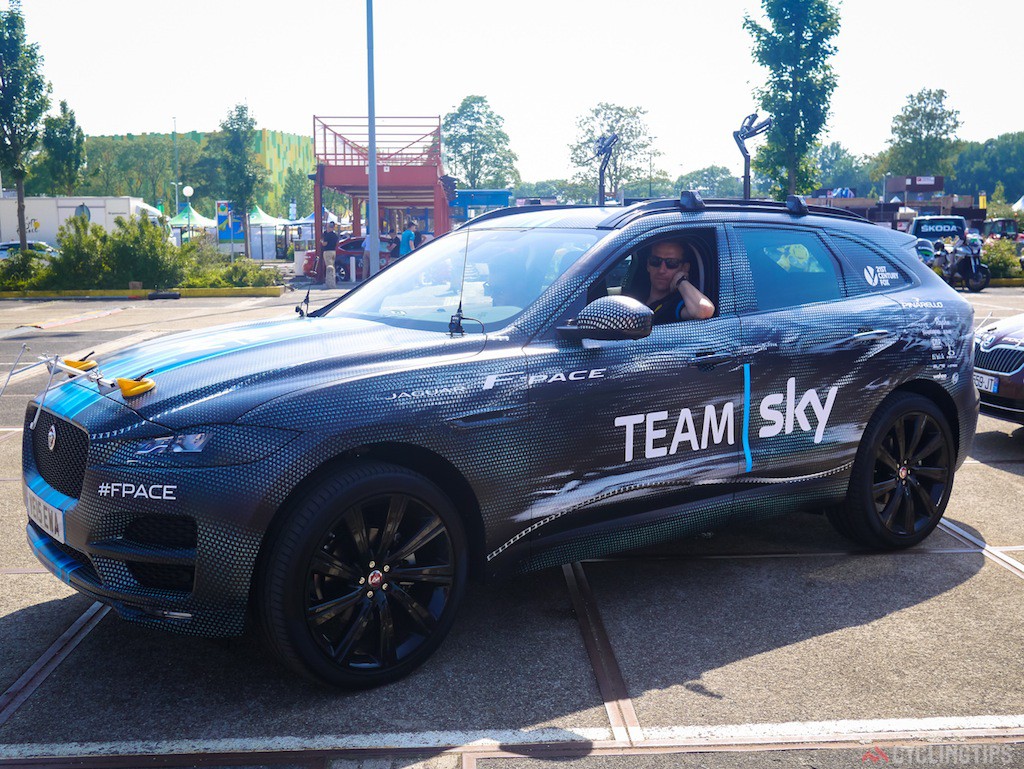 Sky were showing off their new car, a full body wrap made the jaguar F-Pace stand out from the rest of the black jags the team have.
