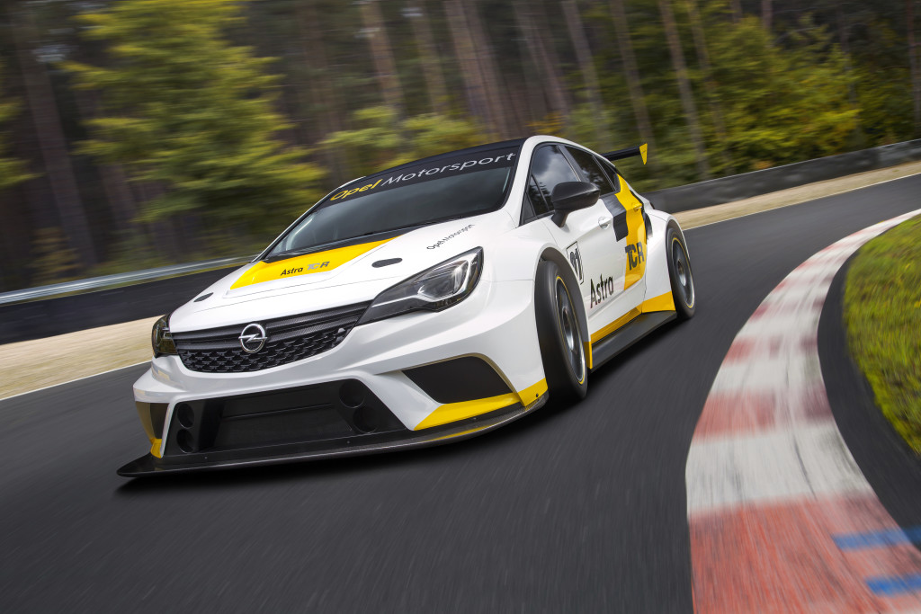 For customer racing: The new Opel Astra TCR will presented for the first time in the Belgian town of Mettet.