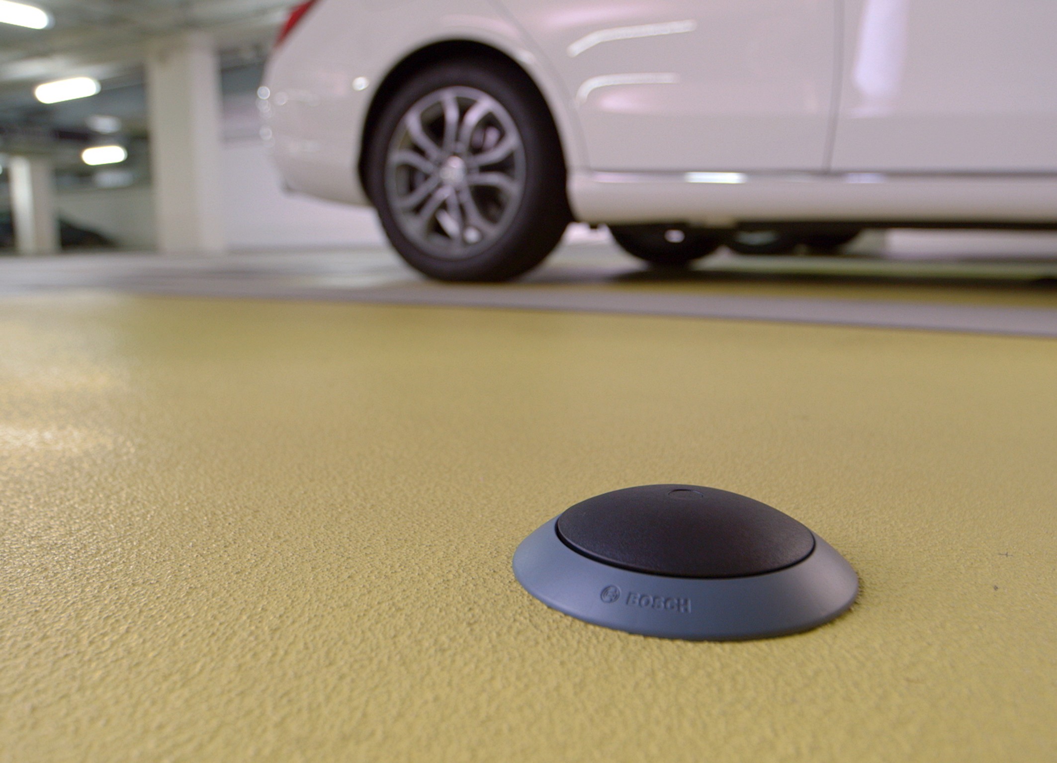 Mobil Auto TV – Bosch pronalazi parking mesto