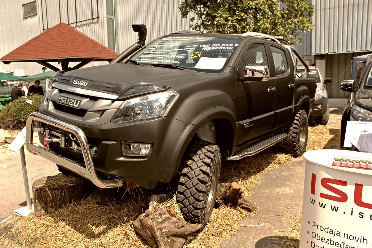 isuzu_trio_lorist_05