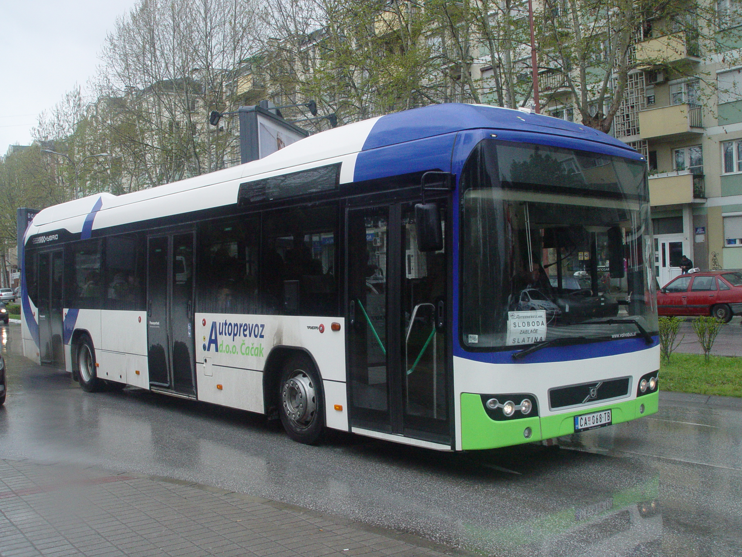 Volvo hibridni autobus u gradskom prevozu u Čačku troši 35 odsto manje od dizelaša