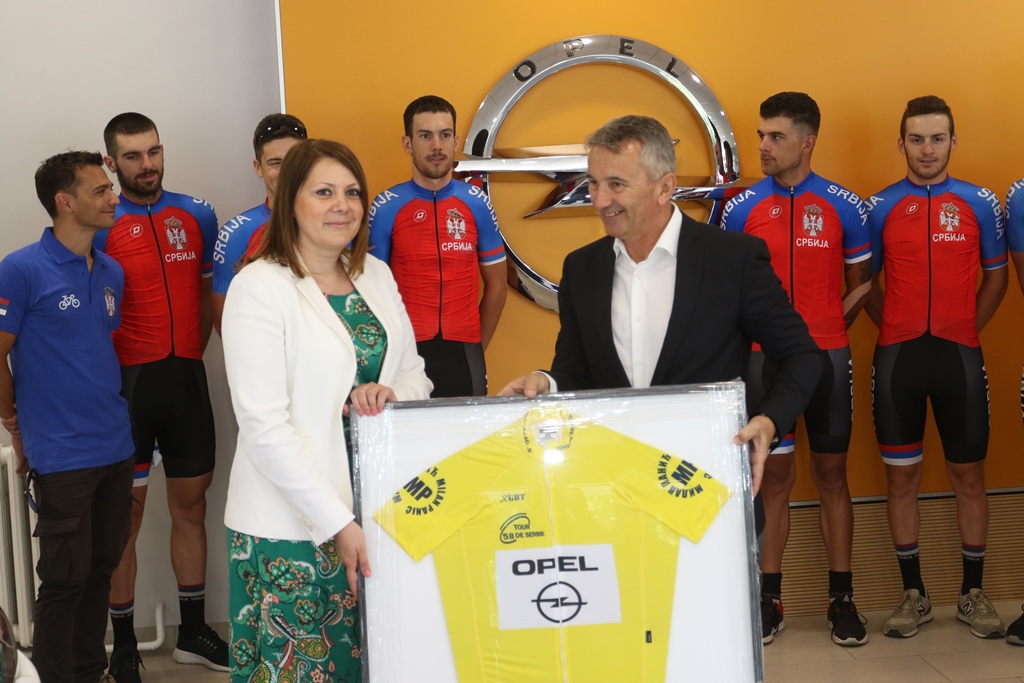 Odbojkaši na pesku i stonoteniseri postali novi članovi kampanje “Opel za medalju”