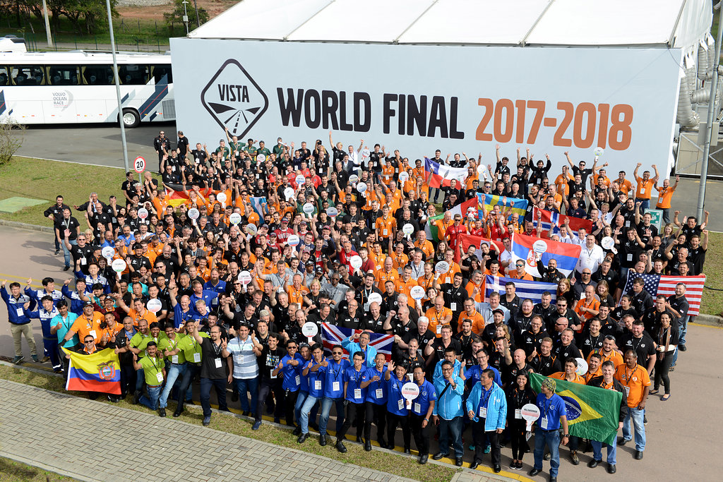 Ekipa iz Volvo centra Novi Sad na svetskom finalu takmičenja VISTA u Brazilu