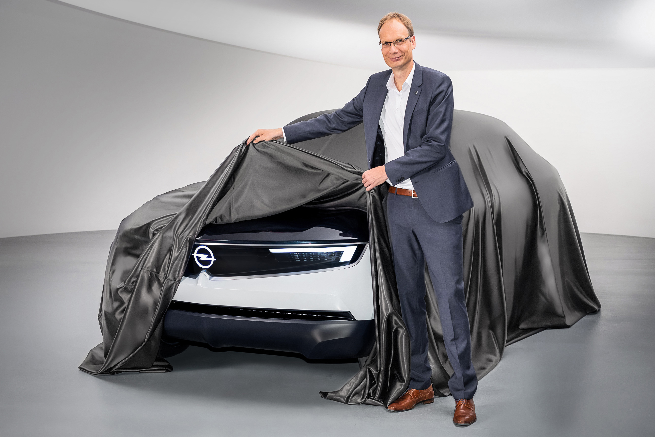 Novo lice brenda: Prvi pogled na Opel GT X Experimental