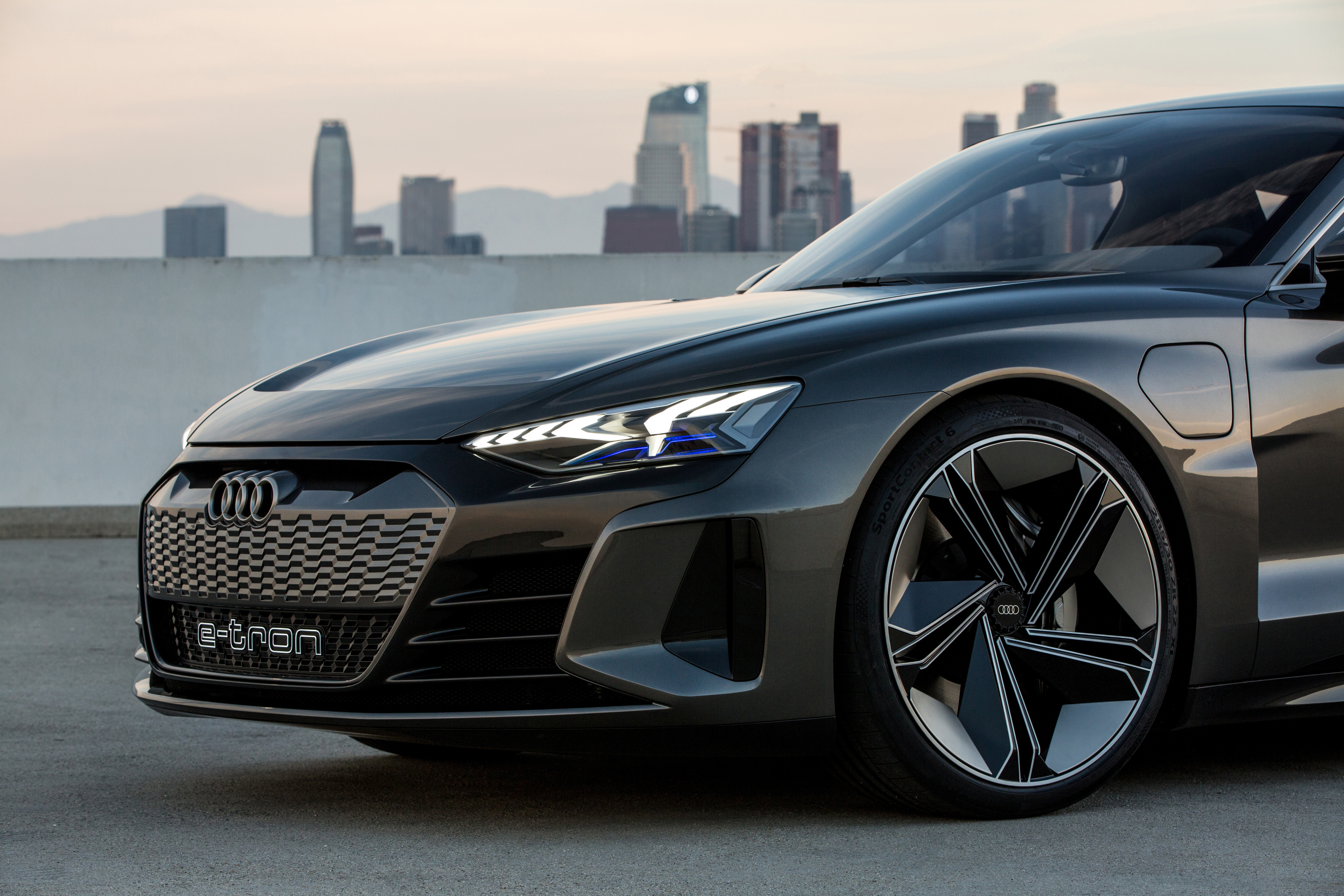 Audi e-tron GT sedan koncept (2021.)