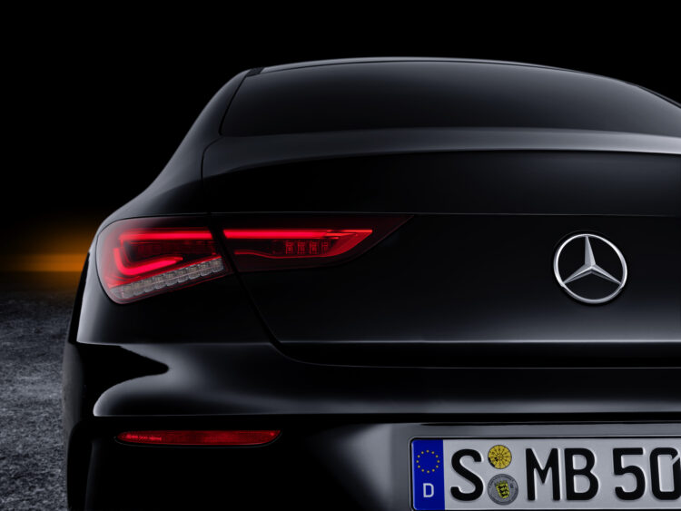 ﻿Inteligenti, novi  “Mercedes-Benz CLA”