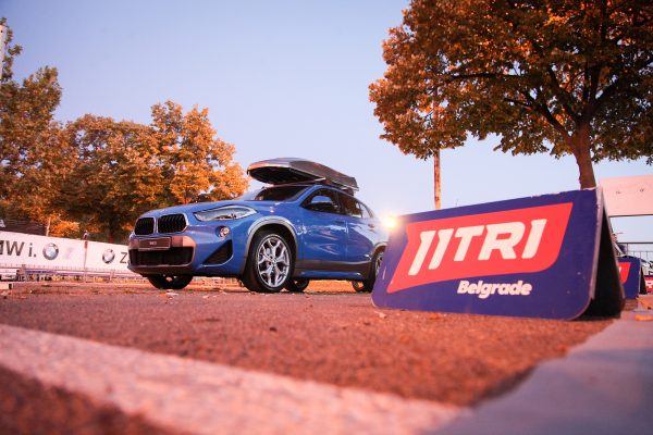 ﻿BMW i3 već treću godinu predvodi Triatlon trku u Beogradu